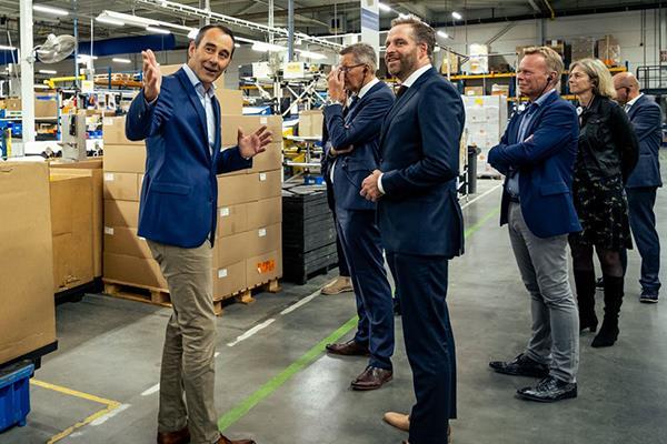 2842c530-4d05-40a8-9a86-596d367325ac