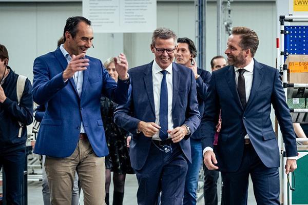 8e4aed56-bc33-48ba-b858-bb2bc44b132b